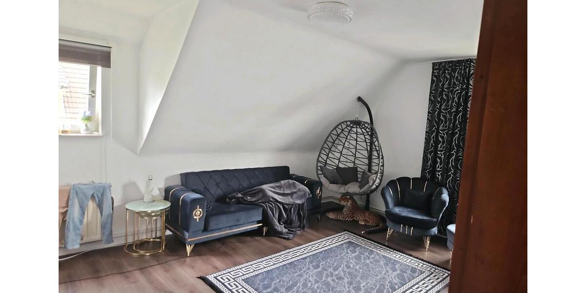 Dachgeschoßwohnung Hannover Herrenhausen-Stöcken - 3 Zimmer, 74 m&sup2;, 950&euro; | Angebot:26648717