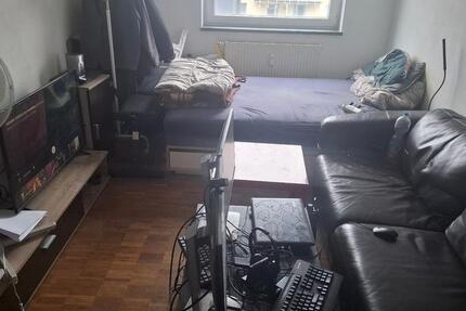 Wohnen auf Zeit Wuppertal - 1 Zimmer, 270 m&sup2;, 270&euro; | Angebot:25136834