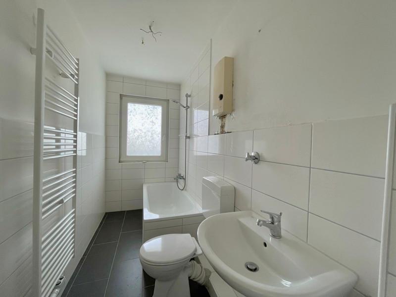 Gemütliche 1-Zi.-Wohnung mit Balkon! zimmer