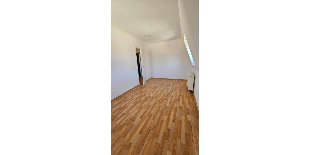 Etagenwohnung Dresden Löbtau-Süd - 2 Zimmer, 38 m&sup2;, 380&euro; | Angebot:26731231