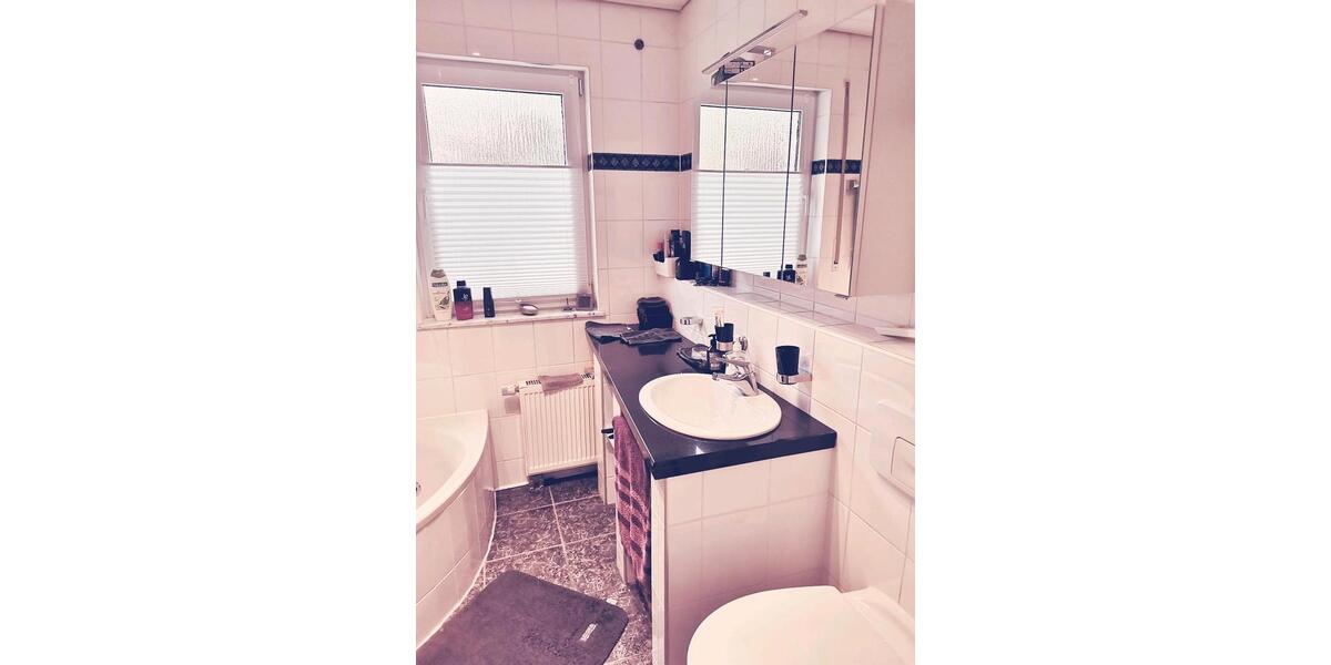 Erdgeschoßwohnung Freudenberg - 2 Zimmer, 105 m&sup2;, 1.020&euro; | Angebot:24890882