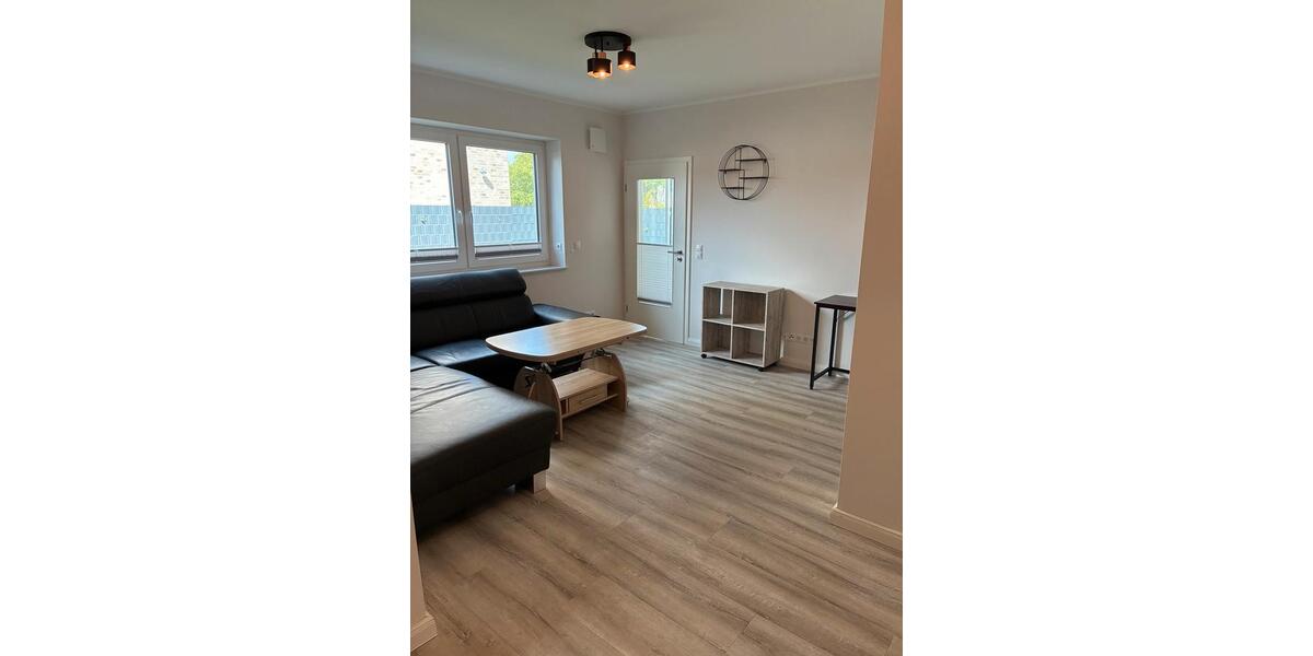 Erdgeschoßwohnung Heide - 3 Zimmer, 61 m&sup2;, 950&euro; | Angebot:26663487