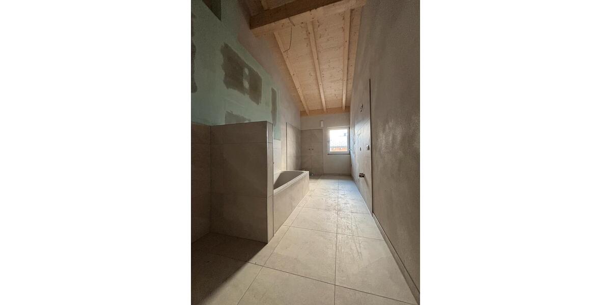 Etagenwohnung Büchlberg - 2 Zimmer, 76 m&sup2;, 900&euro; | Angebot:24419398