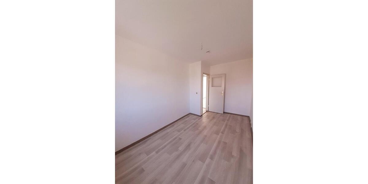 Etagenwohnung Templin - 3 Zimmer, 58 m&sup2;, 395&euro; | Angebot:25649867