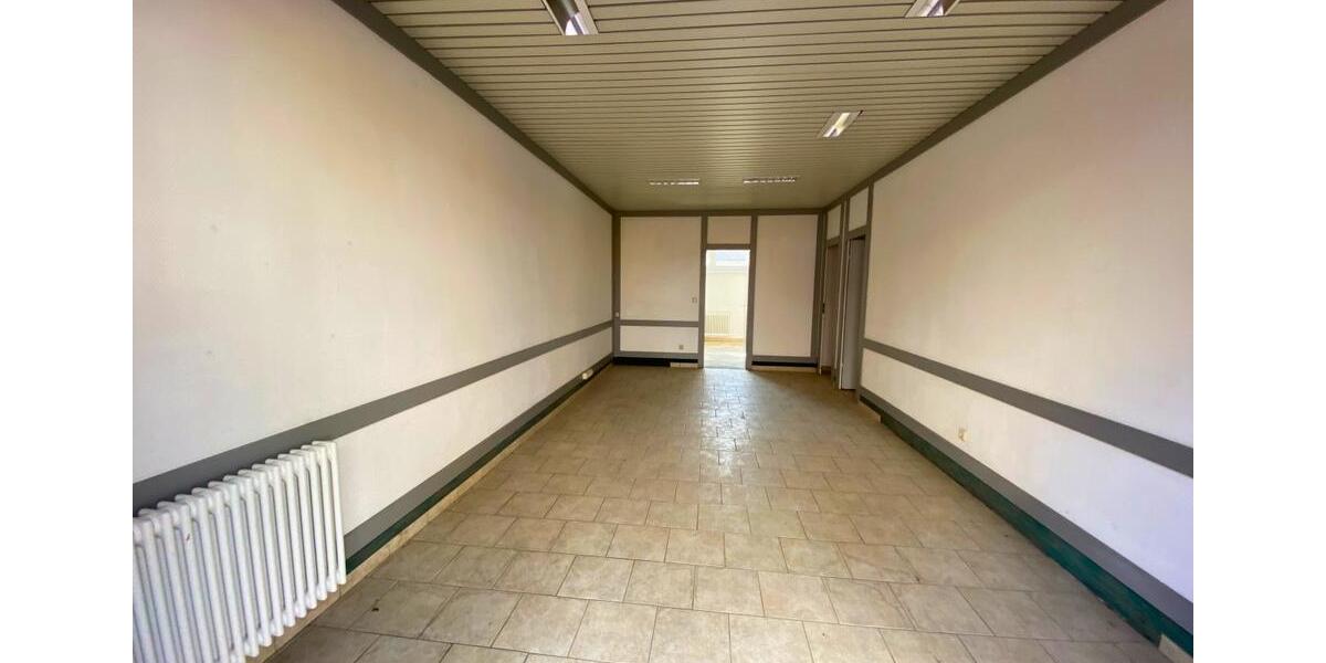 Etagenwohnung Suhl - 1 Zimmer, 53 m&sup2;, 264&euro; | Angebot:26383683