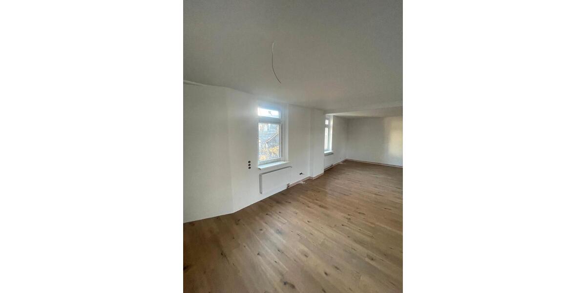 Etagenwohnung Apolda - 1 Zimmer, 65 m&sup2;, 480&euro; | Angebot:26572668
