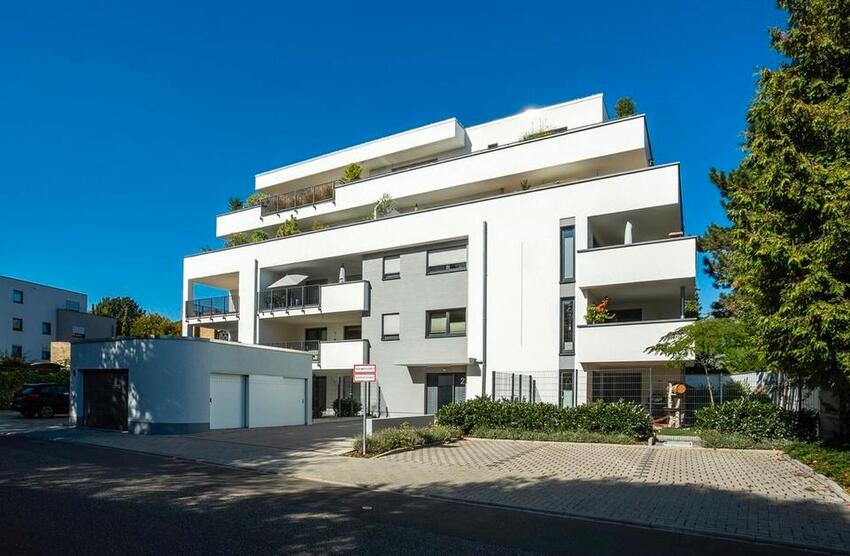 Hochwertige 2 Zi EG Wohnung mit Terrasse, Garten, Parkplatz Worms zimmer
