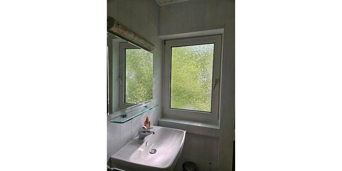 Etagenwohnung Oerlinghausen - 1 Zimmer, 14 m&sup2;, 445&euro; | Angebot:26534194