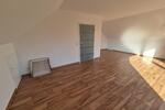 Dachgeschoßwohnung Wiesbaden Mainz-Kostheim - 3 Zimmer, 87 m&sup2;, 1.269&euro; | Angebot:25431440