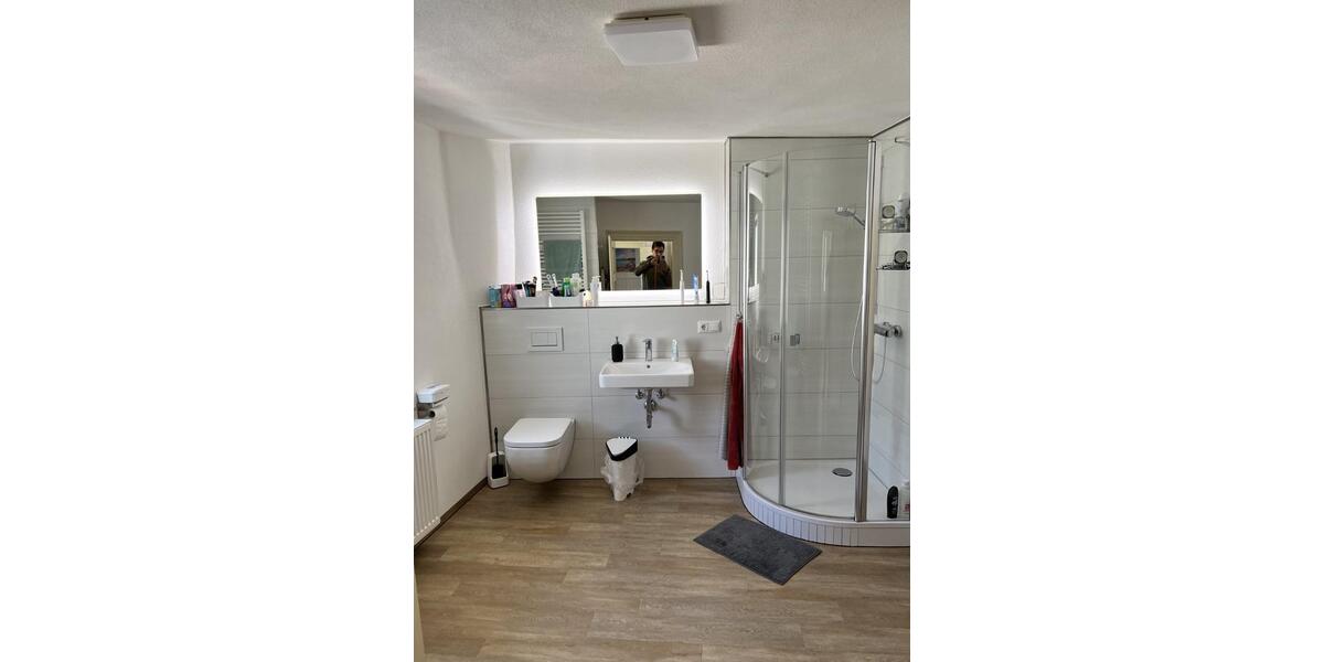 Dachgeschoßwohnung Hünfeld - 5 Zimmer, 110 m&sup2;, 950&euro; | Angebot:25899307