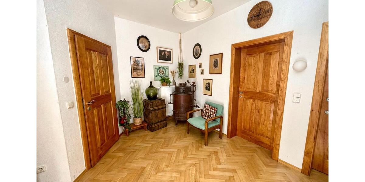 Etagenwohnung Augsburg - 1 Zimmer, 200 m&sup2;, 690&euro; | Angebot:25261418