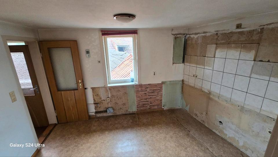 Etagenwohnung Ellrich - 2 Zimmer, 80 m&sup2;, 450&euro; | Angebot:26246666