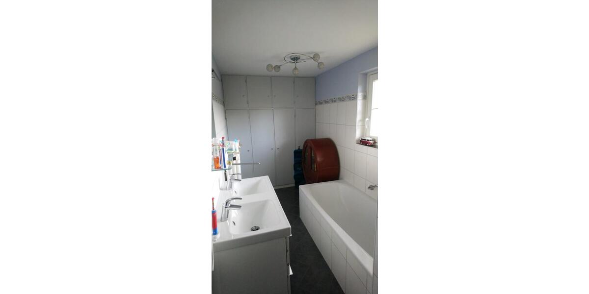 Einfamilienhaus Mellrichstadt - 5.5 Zimmer, 160 m&sup2;, 1.180&euro; | Angebot:25426482