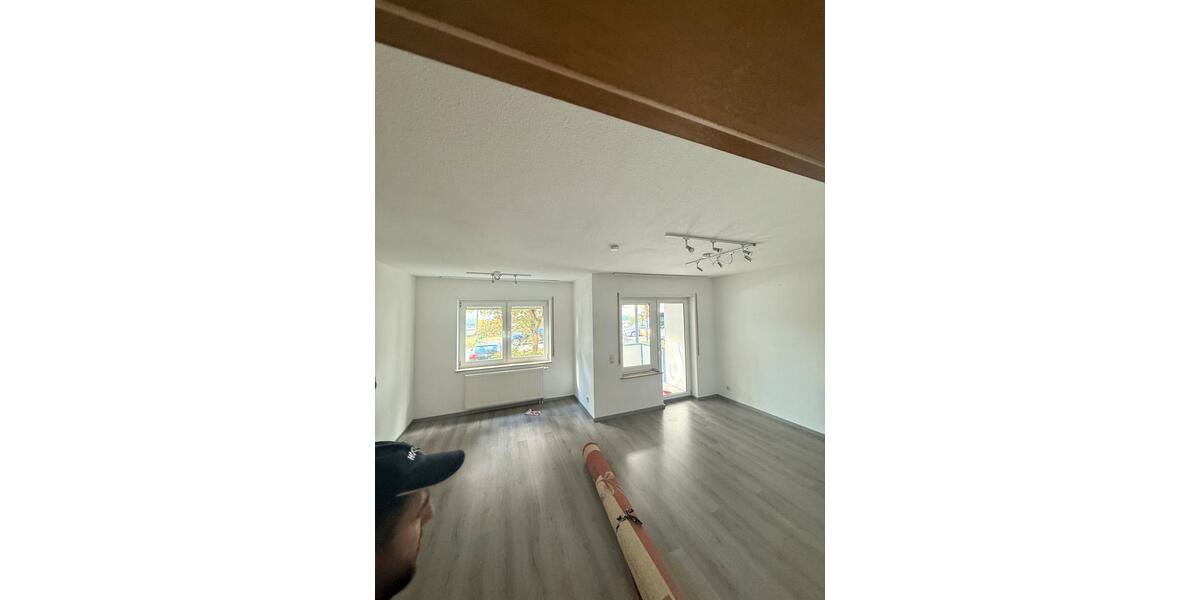 Etagenwohnung Ludwigshafen am Rhein Ludwigshafen-Oggersheim - 2 Zimmer, 71 m&sup2;, 1.100&euro; | Angebot:25841252