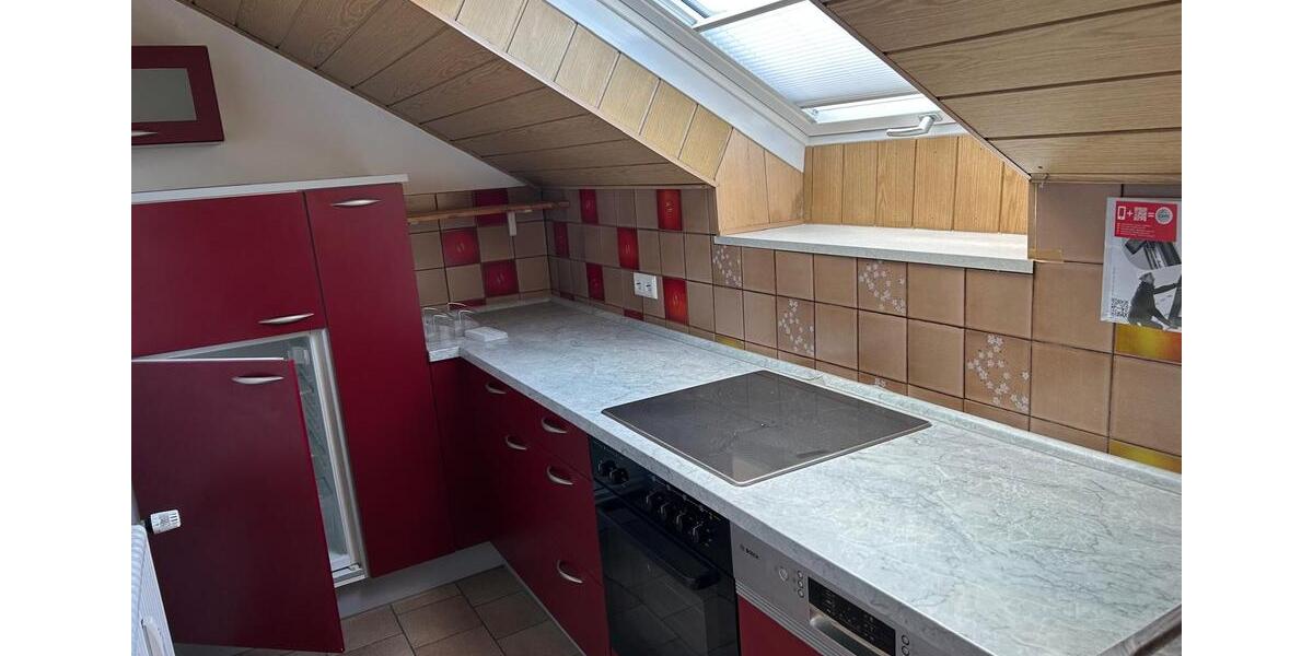 Dachgeschoßwohnung Singen (Hohentwiel) - 2 Zimmer, 53 m&sup2;, 850&euro; | Angebot:26611944