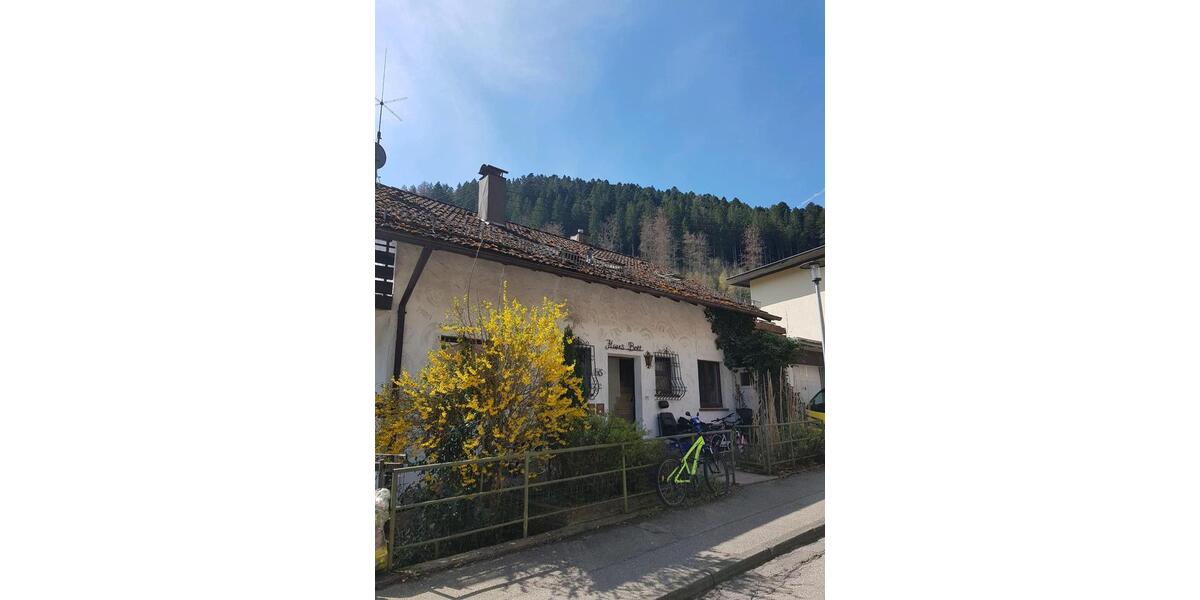 Dachgeschoßwohnung Bad Wildbad - 1 Zimmer, 38 m&sup2;, 360&euro; | Angebot:26448459