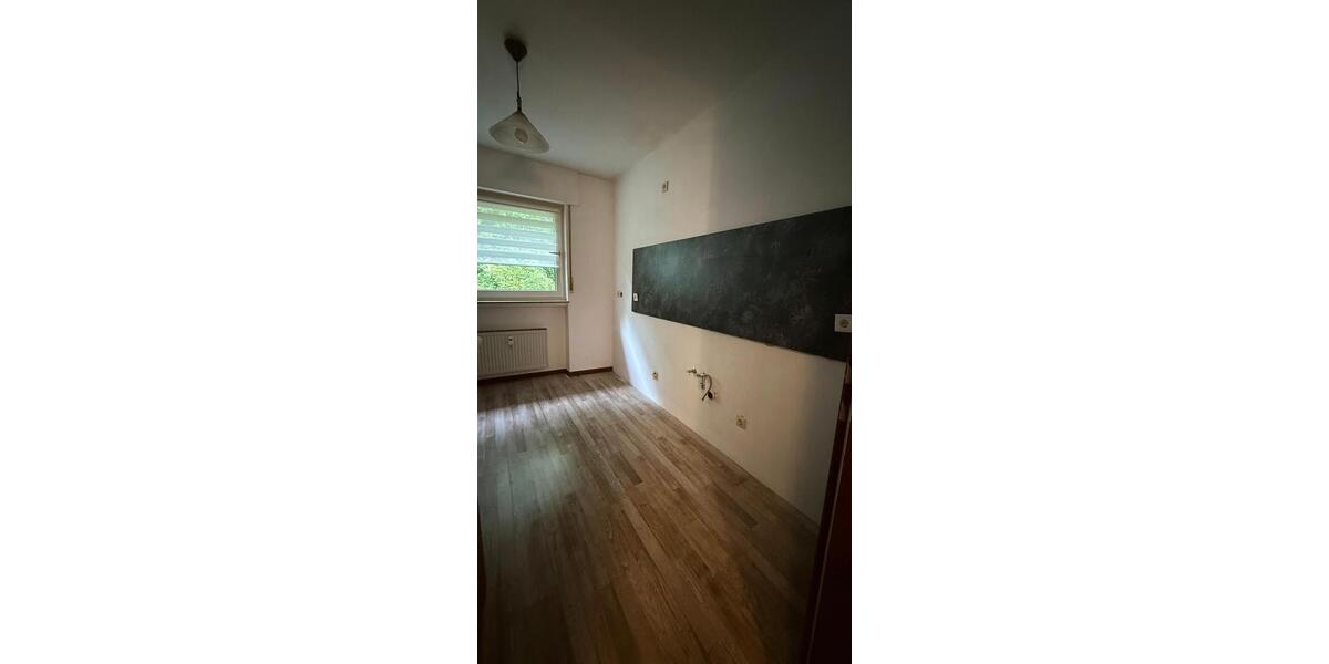 Etagenwohnung Werdohl - 3 Zimmer, 90 m&sup2;, 650&euro; | Angebot:26650110