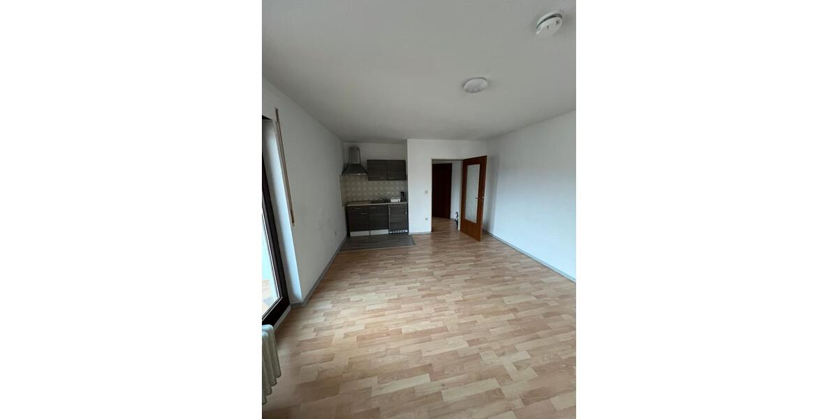 Etagenwohnung Pforzheim Nordstadt - 1 Zimmer, 32 m&sup2;, 450&euro; | Angebot:26420526