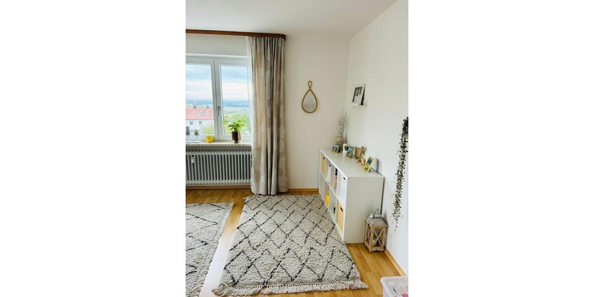 Etagenwohnung Marxheim - 4 Zimmer, 105 m&sup2;, 675&euro; | Angebot:26234740