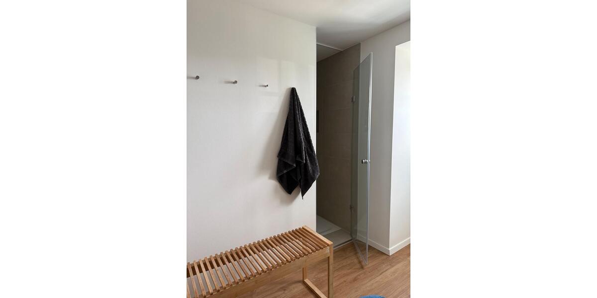 Dachgeschoßwohnung Lindenberg im Allgäu - 1 Zimmer, 100 m&sup2;, 680&euro; | Angebot:25143219