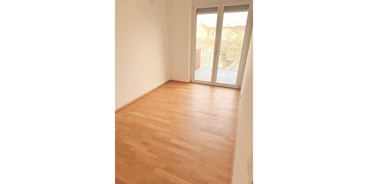 Etagenwohnung Singen Nordstadt - 3 Zimmer, 64 m&sup2;, 900&euro; | Angebot:24736574