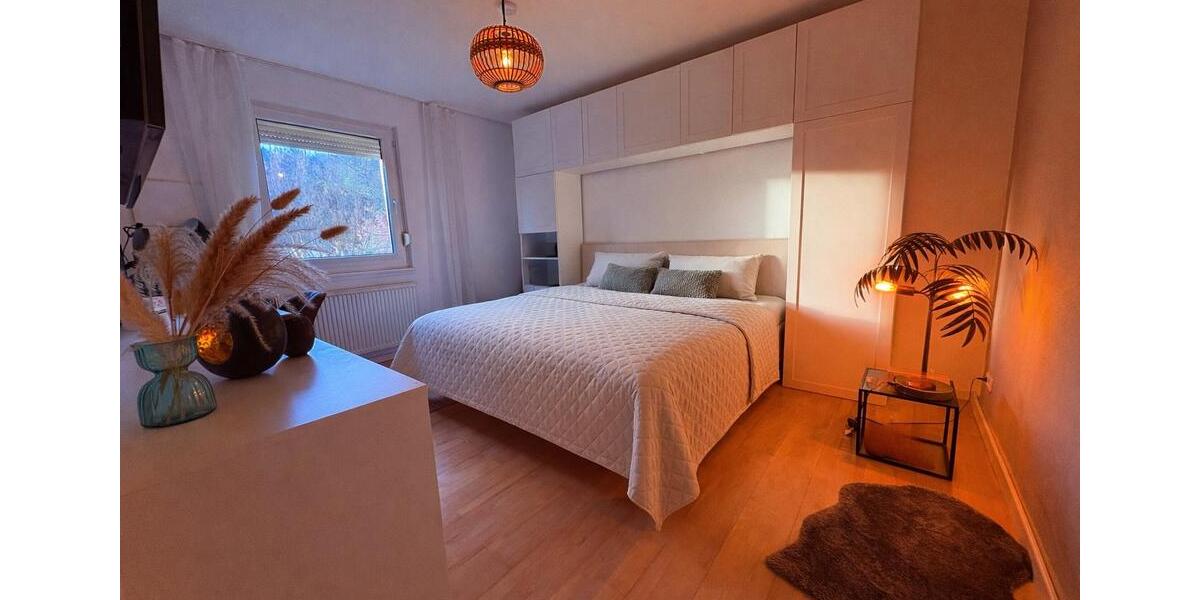 Hochparterre Baden-Baden Baden - 3 Zimmer, 69 m&sup2;, 980&euro; | Angebot:26044415