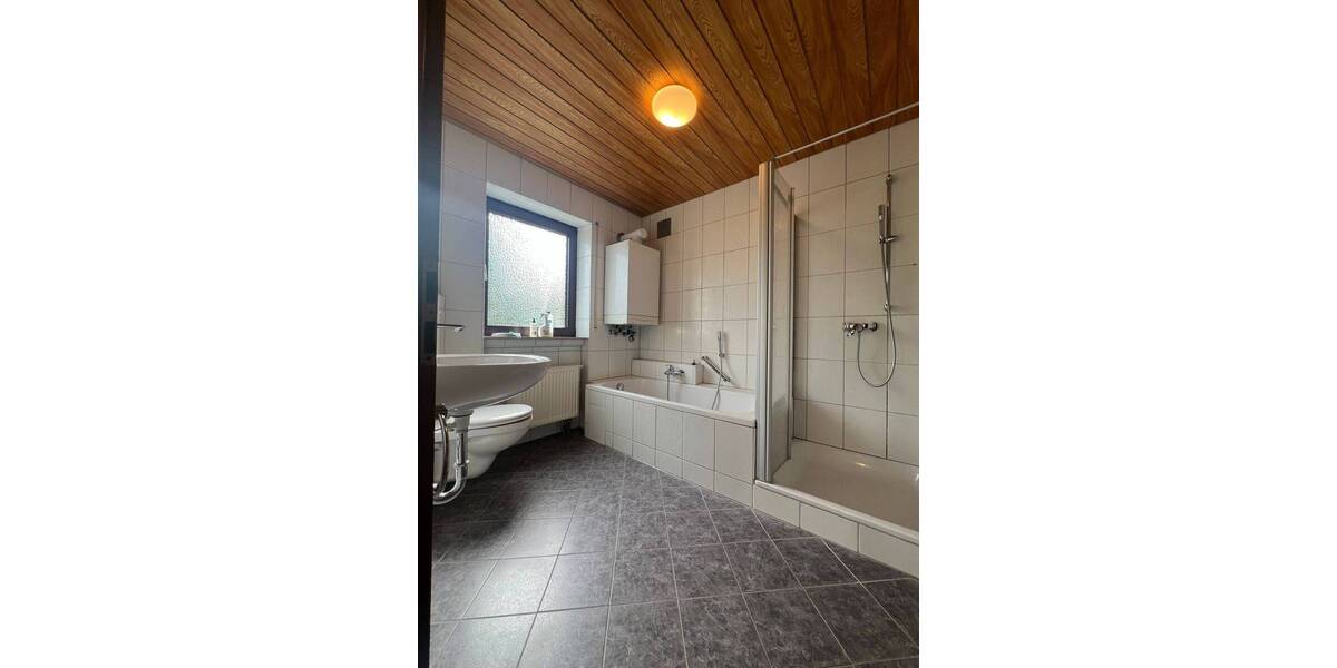 Etagenwohnung Bad Kissingen Garitz - 3 Zimmer, 105 m&sup2;, 850&euro; | Angebot:26788100
