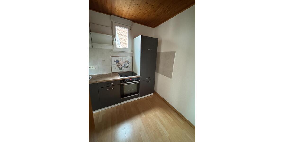 Etagenwohnung Königsbach-Stein Stein - 3 Zimmer, 65 m&sup2;, 700&euro; | Angebot:25053524