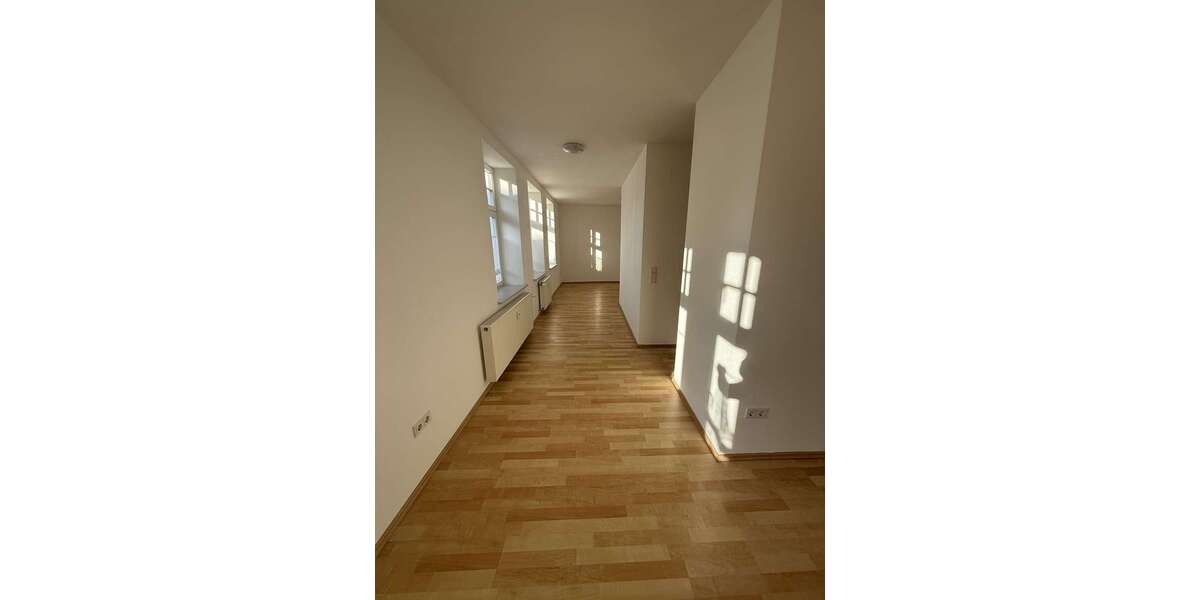 Etagenwohnung Bad Hersfeld - 2 Zimmer, 73 m&sup2;, 950&euro; | Angebot:24752064
