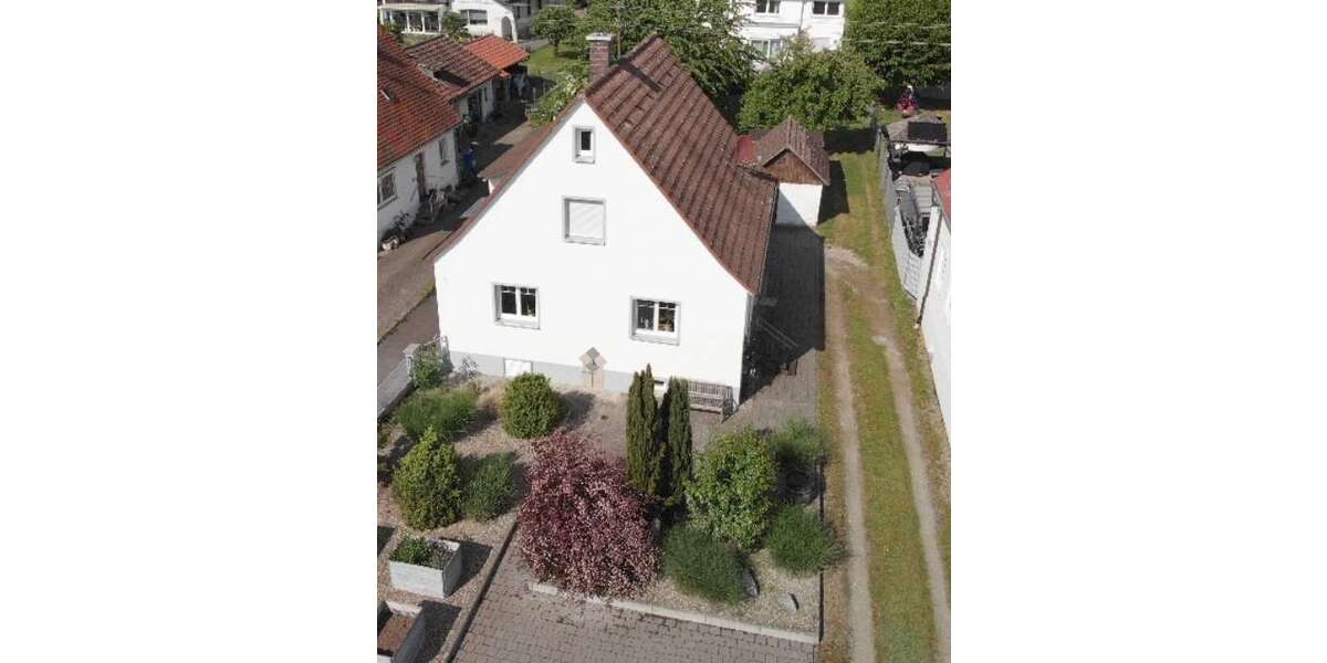 Einfamilienhaus Achstetten - 4.5 Zimmer, 100 m&sup2;, 1.350&euro; | Angebot:26155555