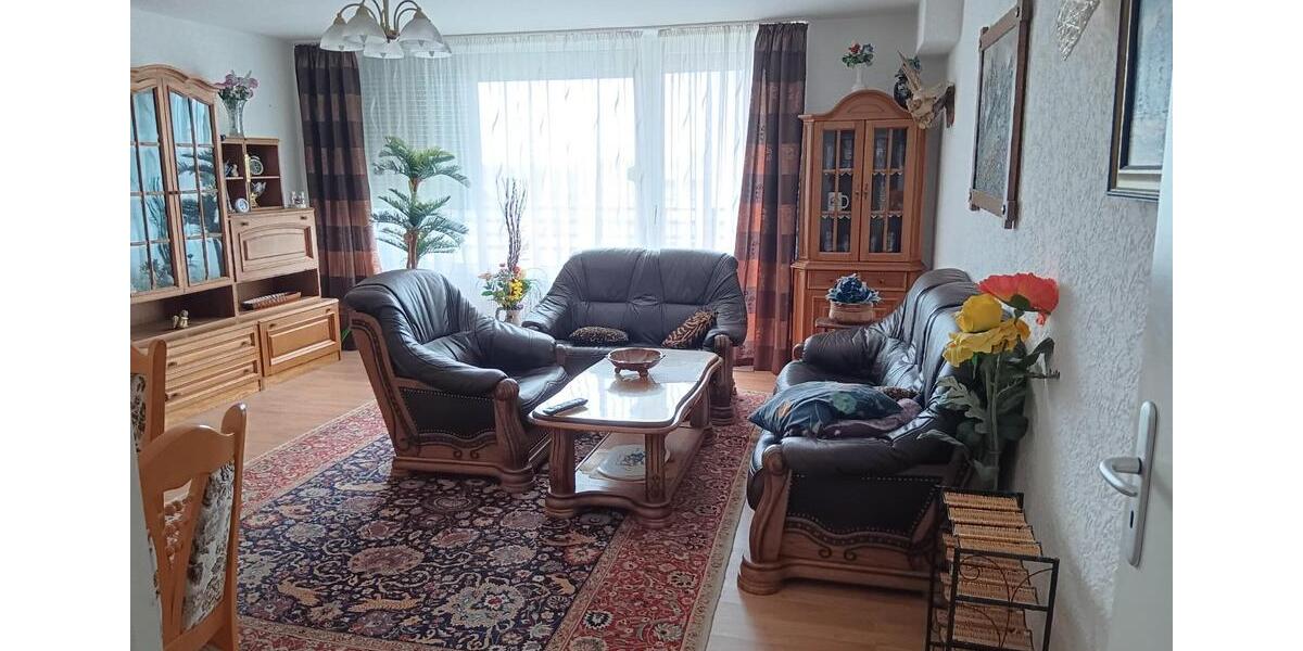 Wohnen auf Zeit Gelsenkirchen - 2 Zimmer, 72 m&sup2;, 600&euro; | Angebot:25297682