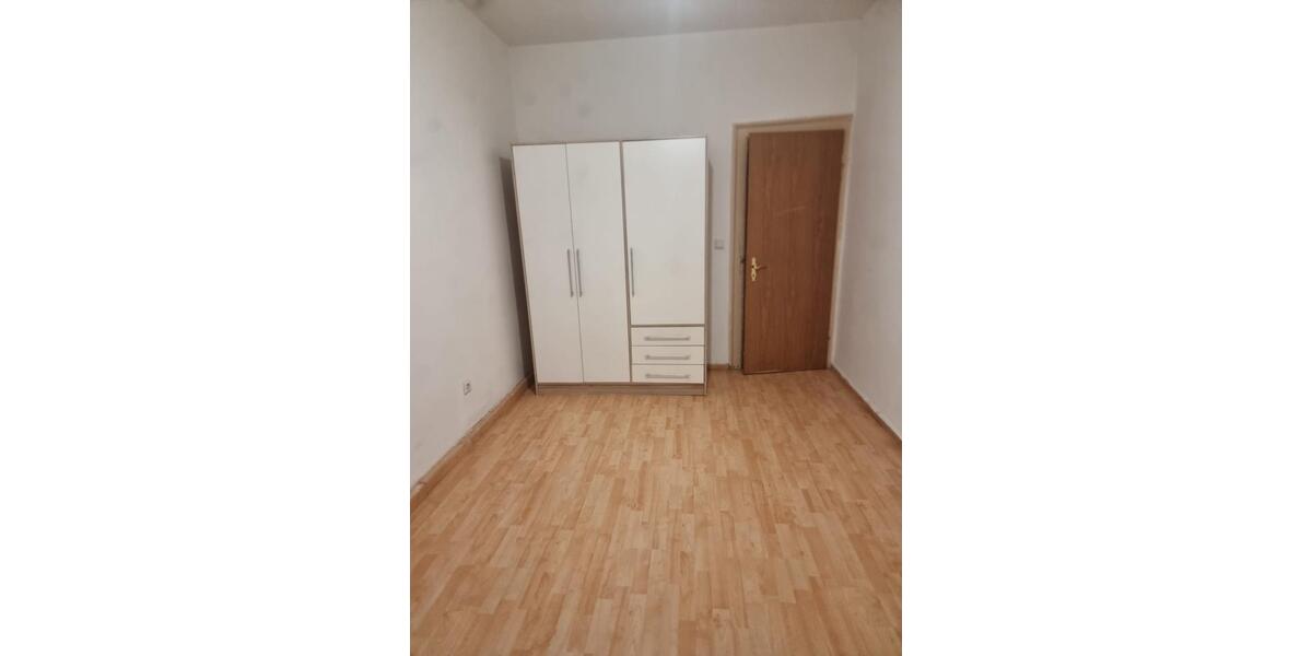 Etagenwohnung Fürth Eigenes Heim - 3 Zimmer, 65 m&sup2;, 900&euro; | Angebot:25812840