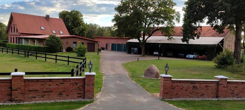 1,5 Zimmer-Wohnung an weibliche Person 1.5 zimmer