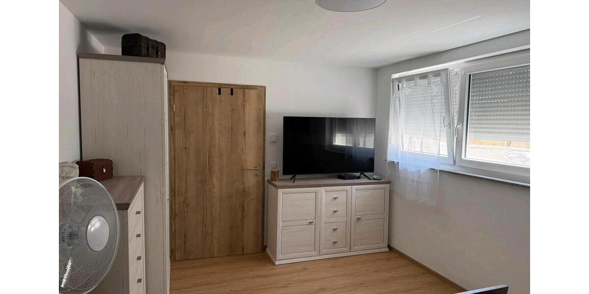 Erdgeschoßwohnung Hüfingen - 2.5 Zimmer, 90 m&sup2;, 900&euro; | Angebot:26316452