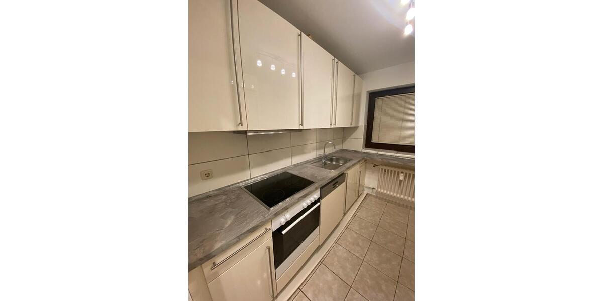 Helle teilmöblierte 3 Zimmer Wohnung im Zentrum von Bad Homburg 3 zimmer