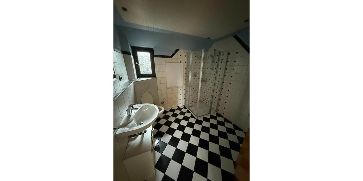 Erdgeschoßwohnung Schloß Holte-Stukenbrock Stukenbrock - 2 Zimmer, 87 m&sup2;, 550&euro; | Angebot:25882802