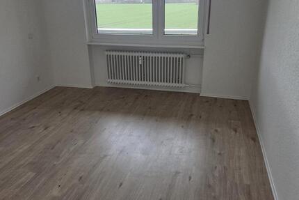 Wohnen auf Zeit Wabern - 3 Zimmer, 67 m&sup2;, 300&euro; | Angebot:25929376