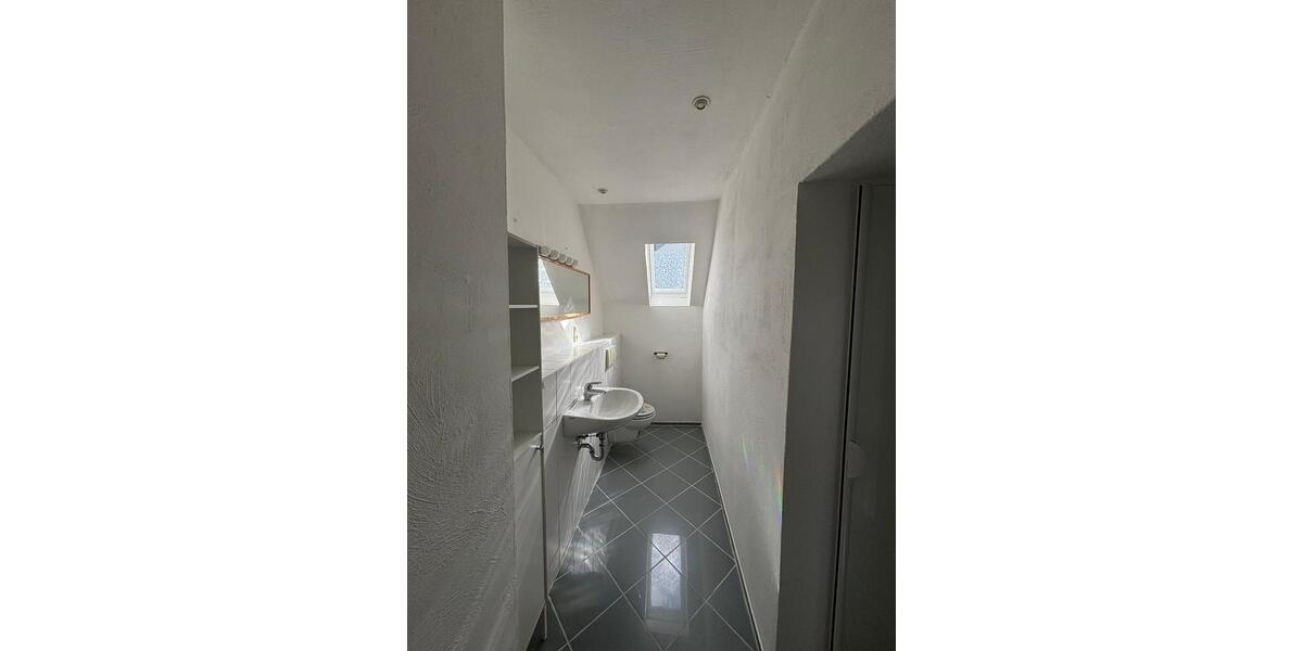 Dachgeschoßwohnung Dortmund Hombruch - 2 Zimmer, 63 m&sup2;, 570&euro; | Angebot:26441273