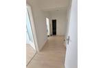 Gepflegte Wohnung mit Balkon, Einbauküche & Stellplatz sucht neuen Mieter