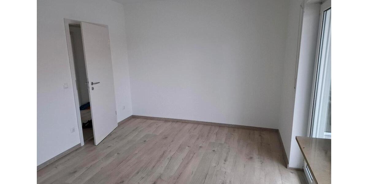 Etagenwohnung Allersberg Eismannsdorf - 3 Zimmer, 86 m&sup2;, 900&euro; | Angebot:24755475