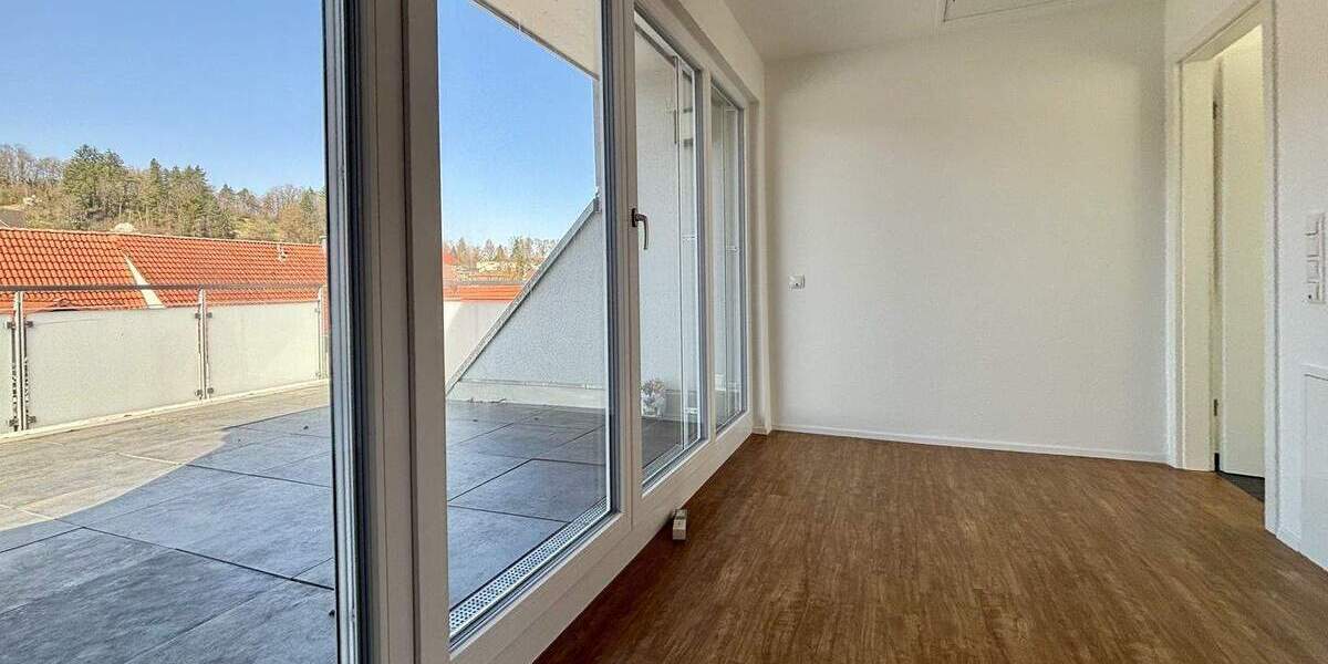 Etagenwohnung Balingen - 3 Zimmer, 101 m&sup2;, 1.380&euro; | Angebot:25680822