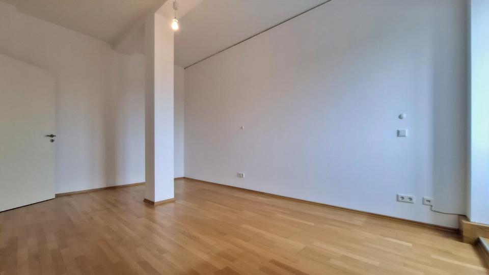Dachgeschoßwohnung Bad Nauheim - 3 Zimmer, 95 m&sup2;, 1.620&euro; | Angebot:26558023