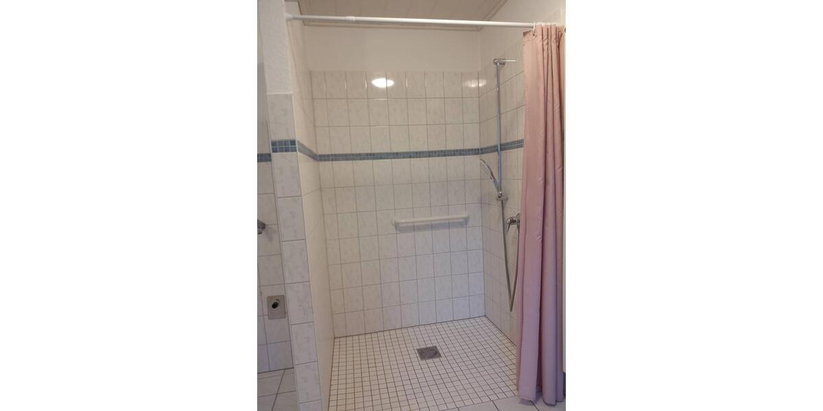 Erdgeschoßwohnung Rinteln - 2 Zimmer, 73 m&sup2;, 547&euro; | Angebot:24933505