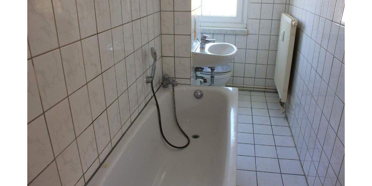 Etagenwohnung Altenburg - 3 Zimmer, 59 m&sup2;, 360&euro; | Angebot:25915504