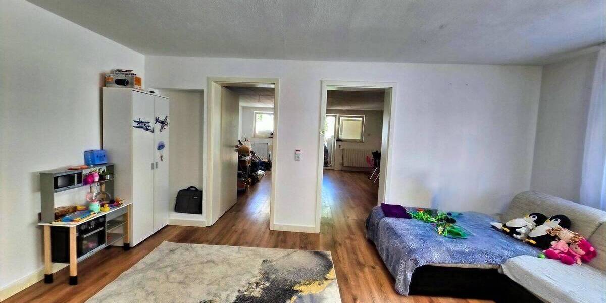 Etagenwohnung Neuenbürg Arnbach - 3 Zimmer, 87 m&sup2;, 1.200&euro; | Angebot:26607208