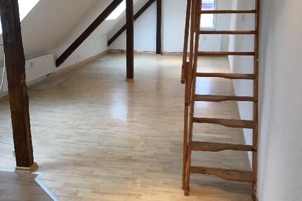 O113W5: Schöne 2-Raum-Maisonettewohung im Dachgeschoss in Teutschenthal 2 zimmer