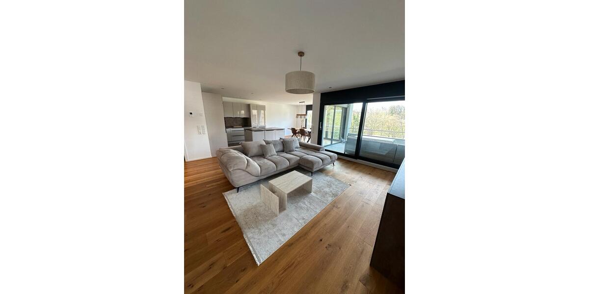 Etagenwohnung Hasel - 3 Zimmer, 106 m&sup2;, 1.850&euro; | Angebot:26336060