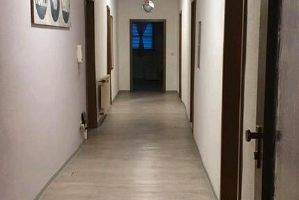 Wohnen auf Zeit Graben-Neudorf Neudorf - 2 Zimmer, 196 m&sup2;, 510&euro; | Angebot:26434325