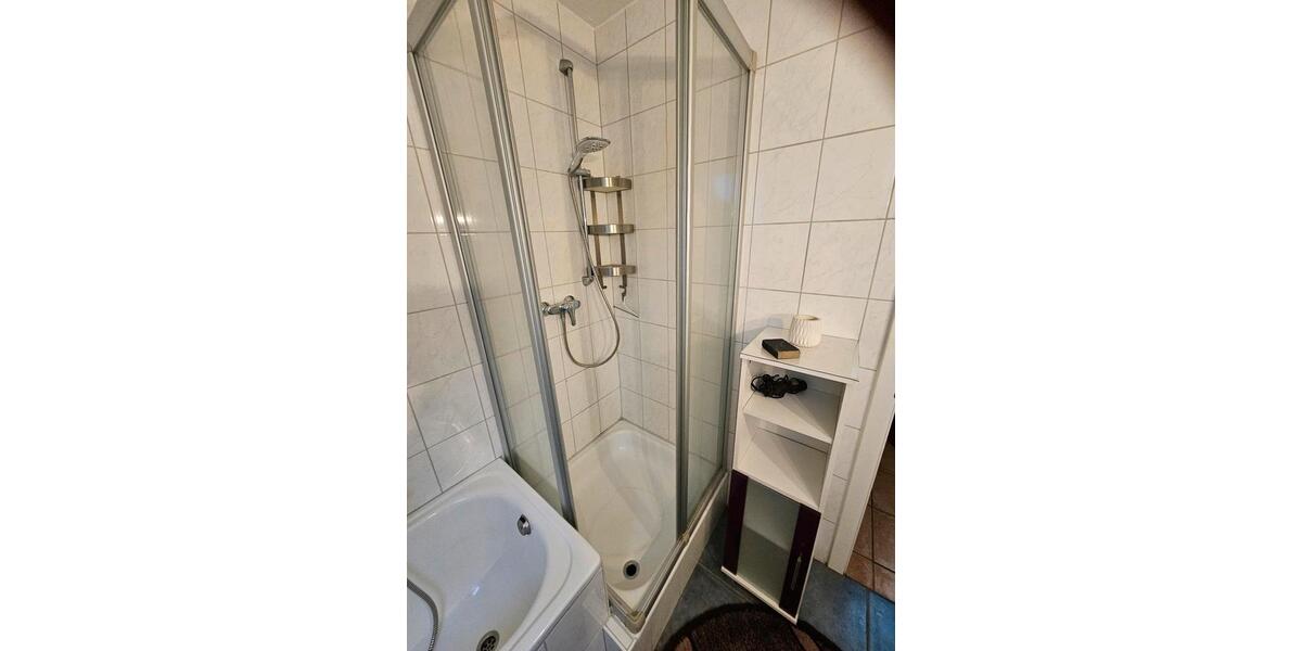 Voll ausgestattete 2 Zimmer Nichtraucher- Einliegerwohnung 2 zimmer