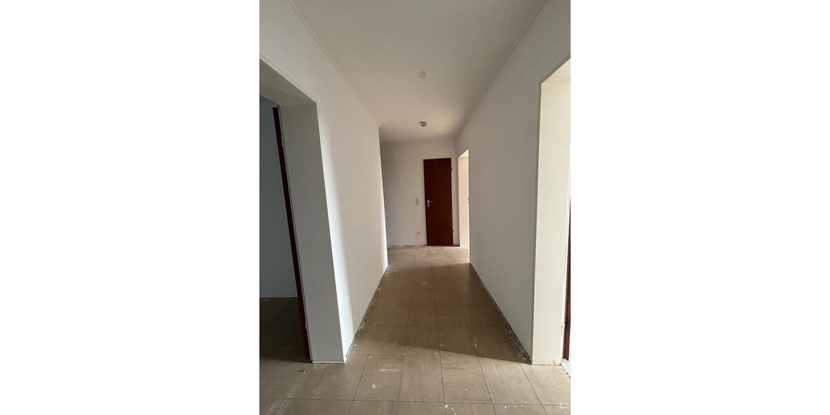 Dachgeschoßwohnung Duisburg Walsum - 3.5 Zimmer, 71 m&sup2;, 375&euro; | Angebot:26568667